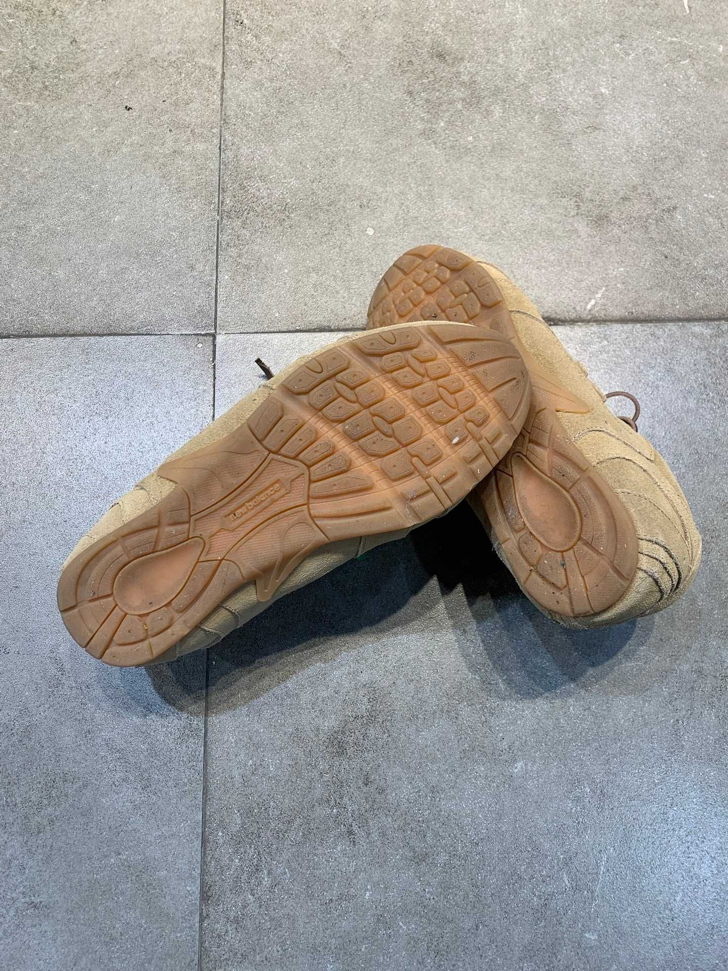 ButyDamskieNew'Balance530SLMiuMiuEcruRozmiar.39