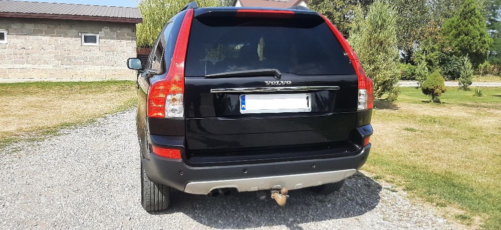 Volvo   XC90  lift   2.4d   185k   Manual  4x4