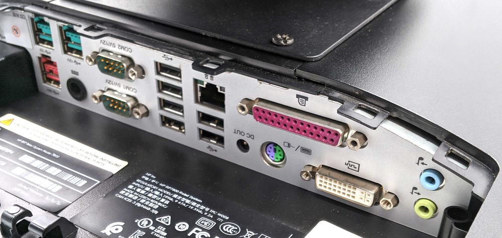 Сенсорний POS термінал HP RP7 Retail System Model 7800