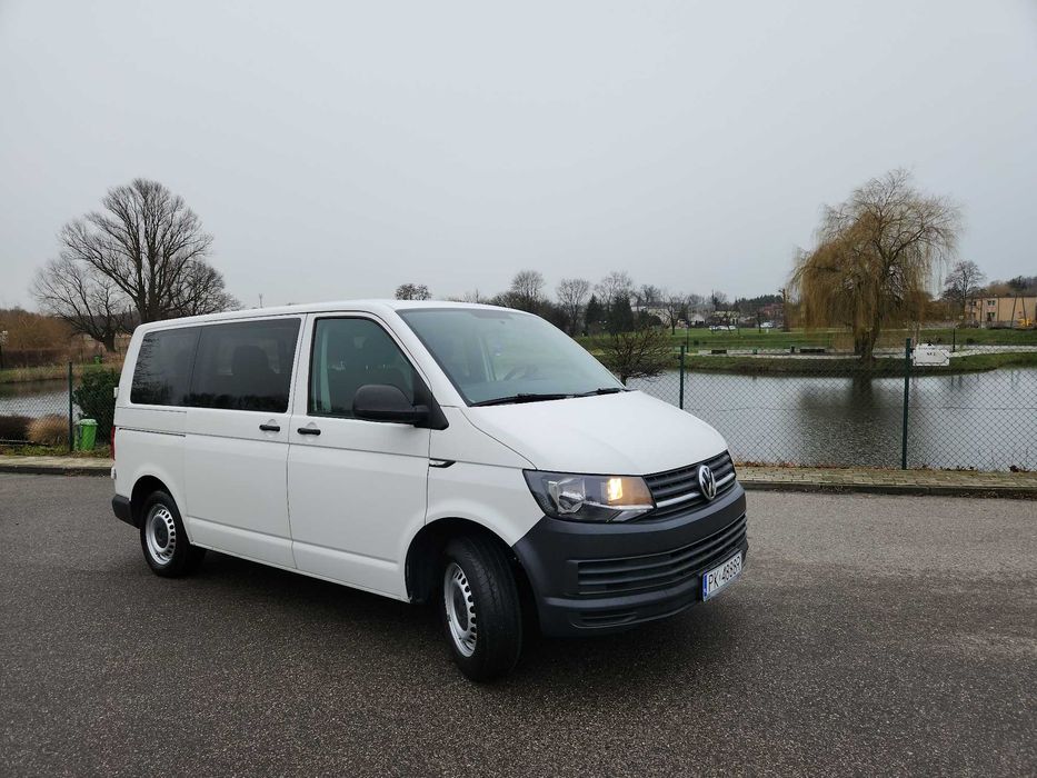 Wynajem BUS 9os z kierowca/uslugi transportowe Volkswagen T6