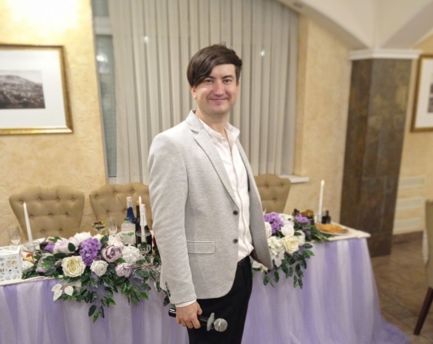 Ведучий Діджей на корпоратив. Музикант Баяніст Акордеоніст на свято