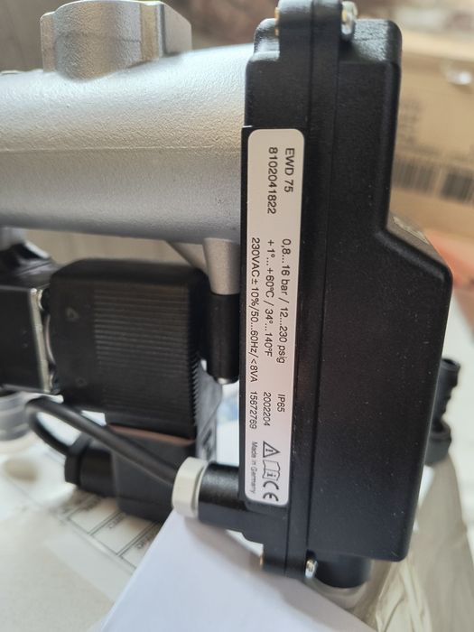 Kompresor/Sprężarka Atlas copco. Automatyczny spust kondensatu EWD 75