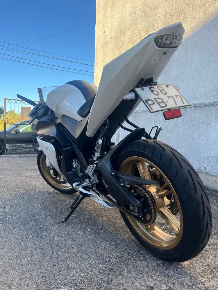 Yamaha YZF R125