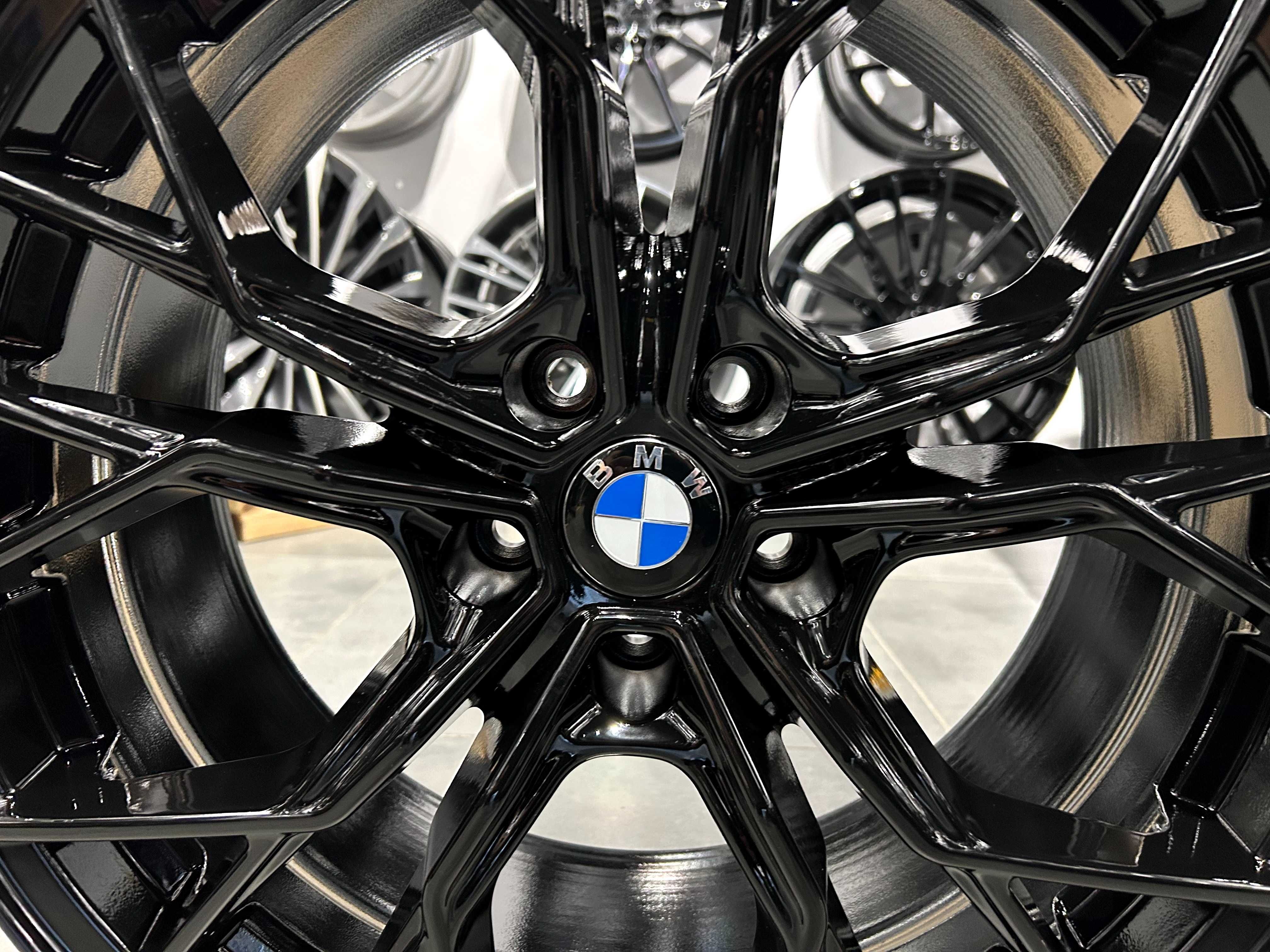 18 Felgi 5x120 ET34 AVUS AC-M10 BMW F30 F31 F32 F34 E90 E91 X3 T5 T6