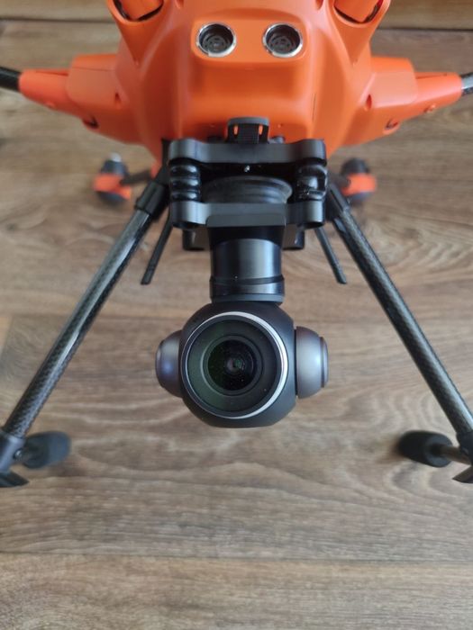 Дрон  YUNEEC H520