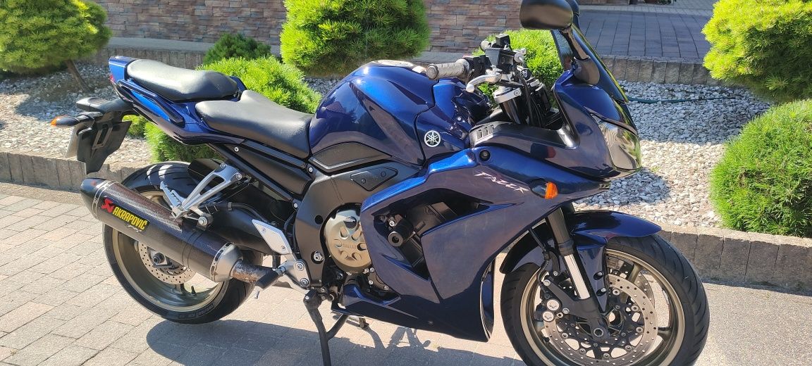 Yamaha Fazer 1000 fz1 transport