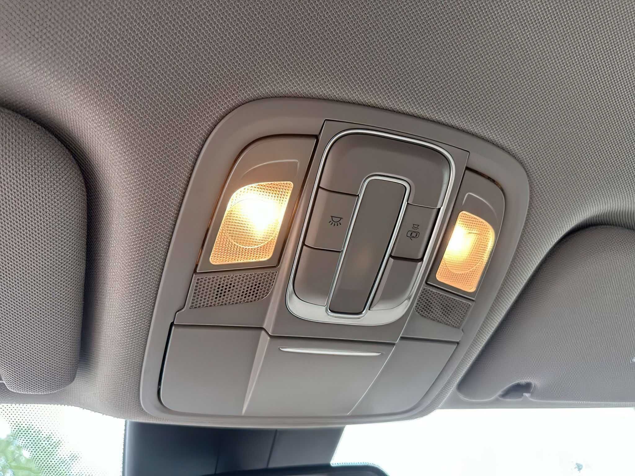 Hyundai Santa Fe SEL  2020