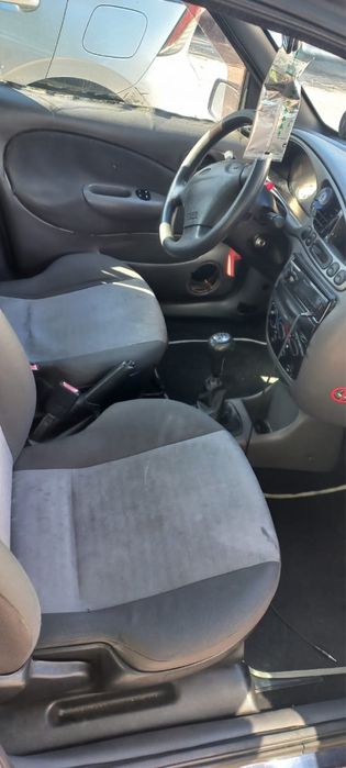 Carro ford fiesta 99