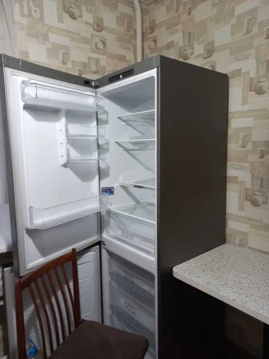 Продаж 2 кв  м. Чернігівська Каденюка 13 ТРК Проспект