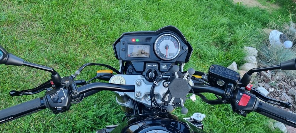 Honda hornet  w ładnym stanie