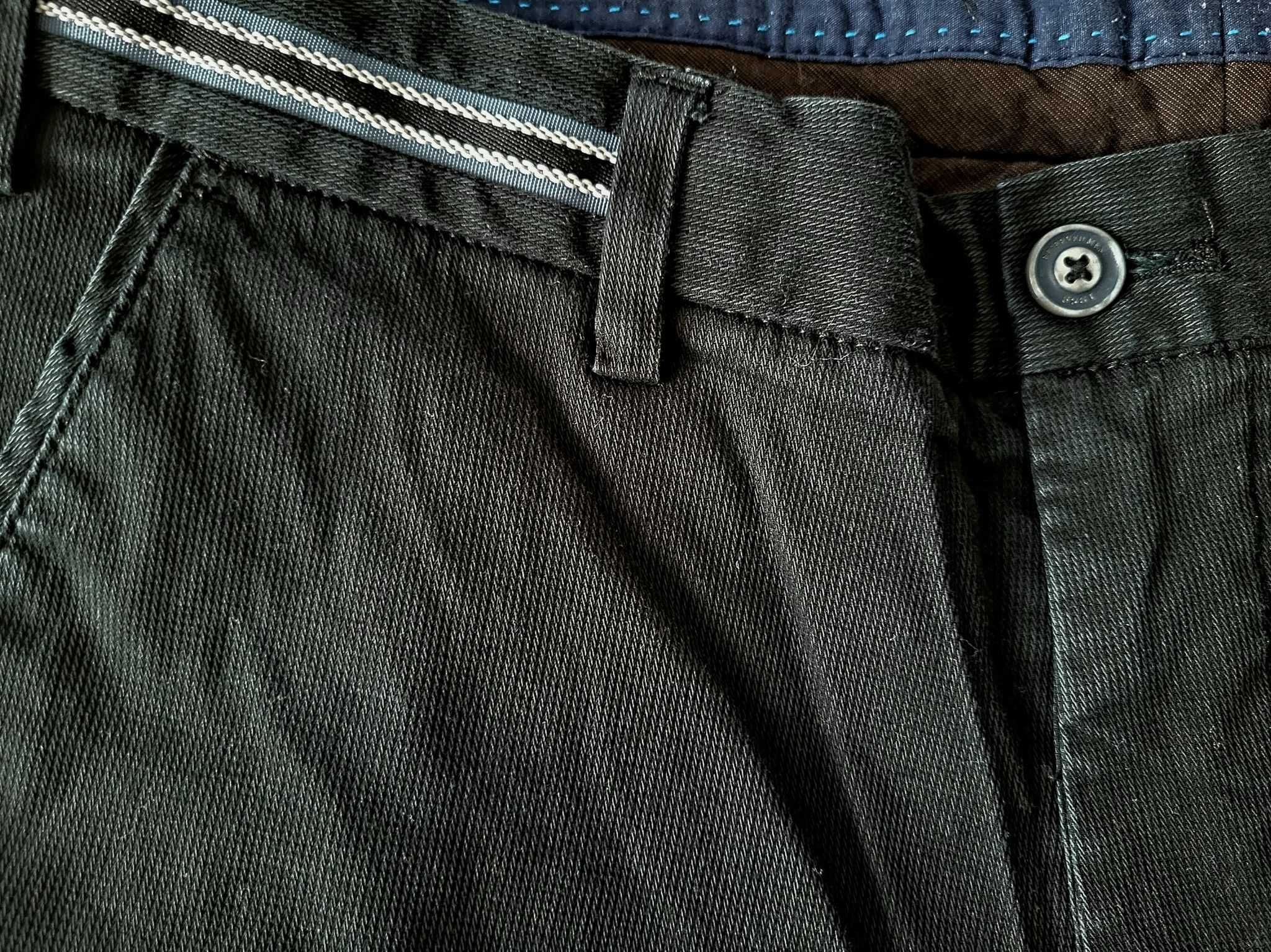 Czarne spodnie męskie casualowe reserved