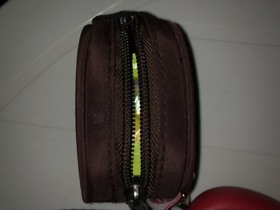 Dispensador de sacos