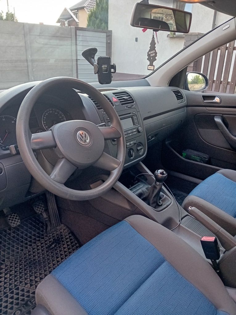 Volkswagen Golf V