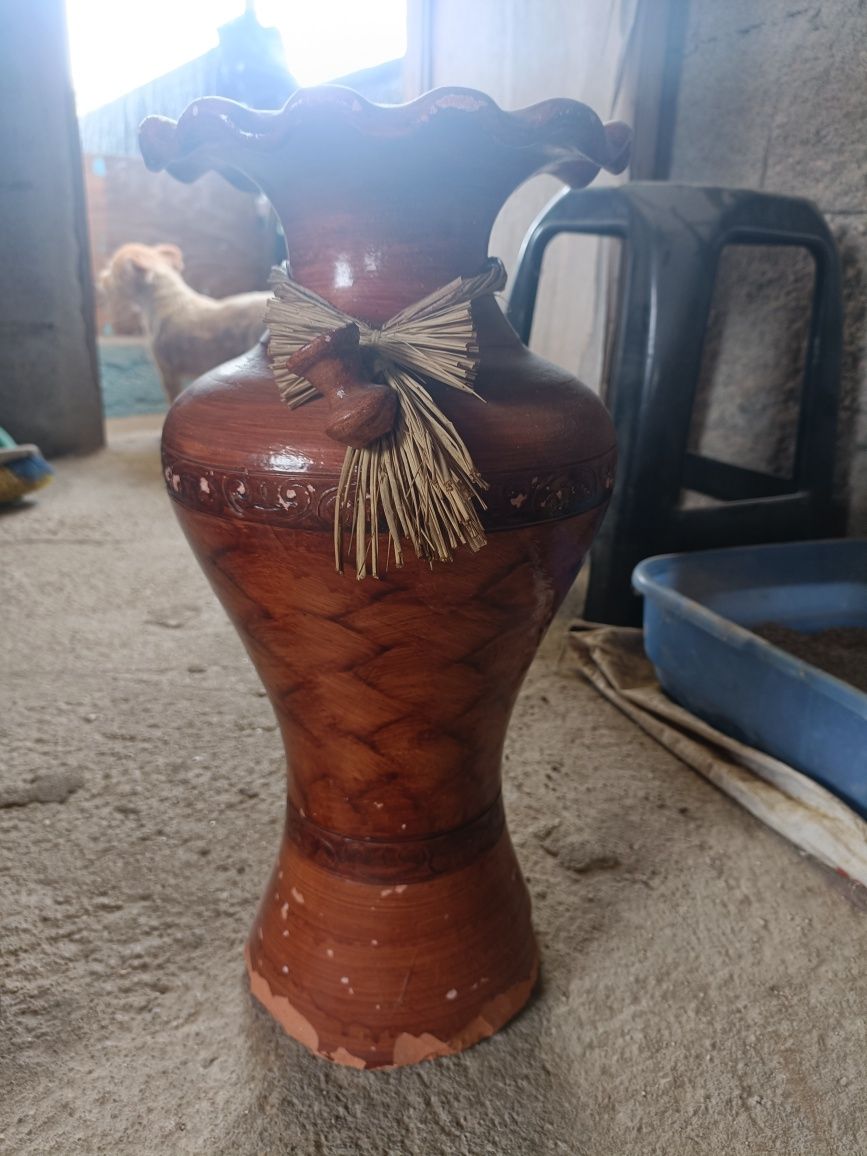 Potes barro três