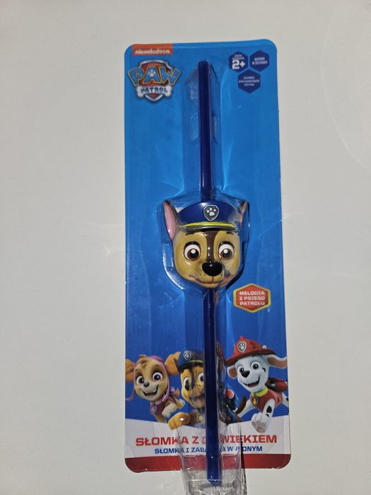 Słomka z dźwiękiem I zabawką