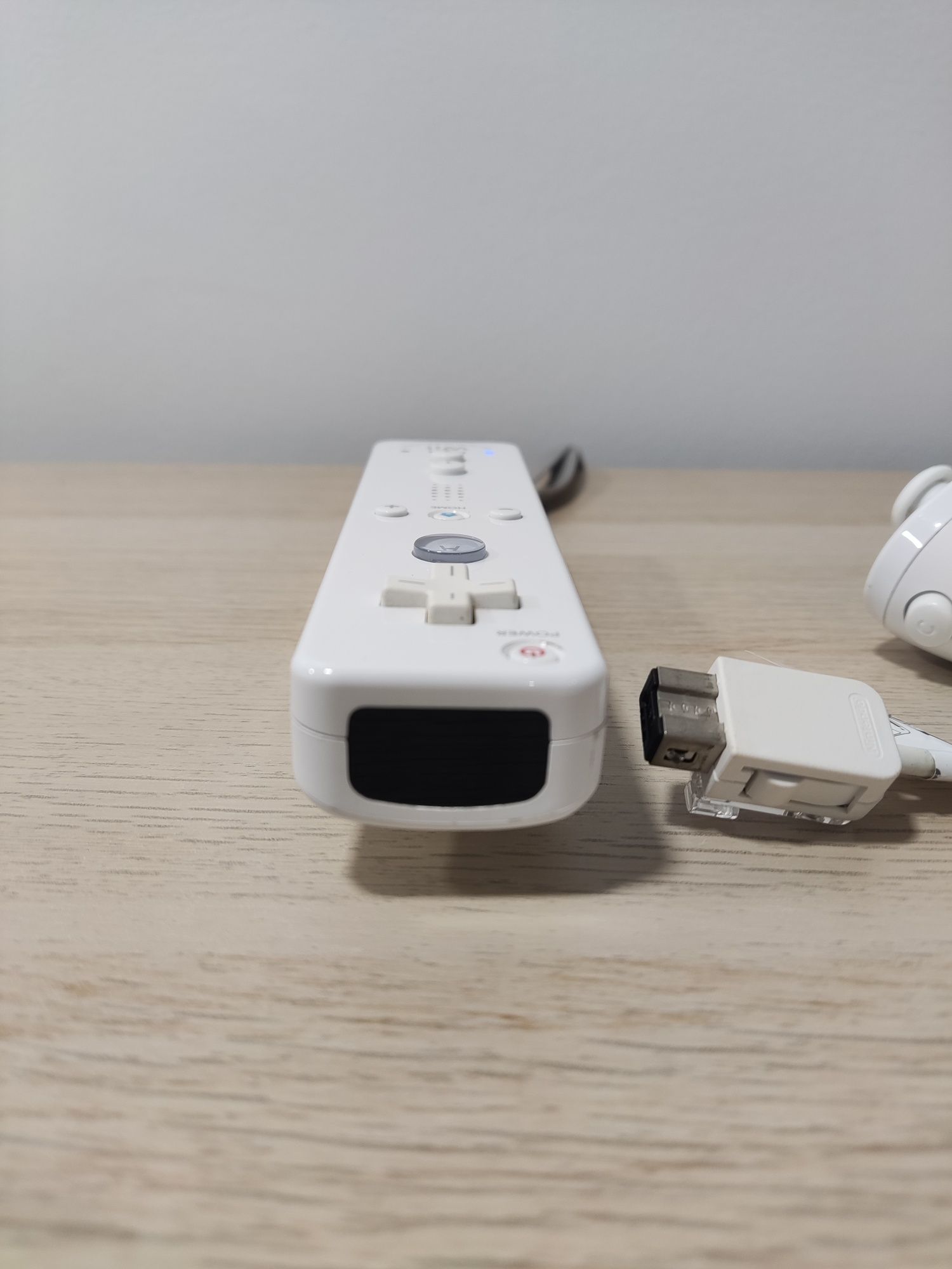 ORIGINAL Wii Remote Motion Plus + Nunchuk branco/ comando Wiimote