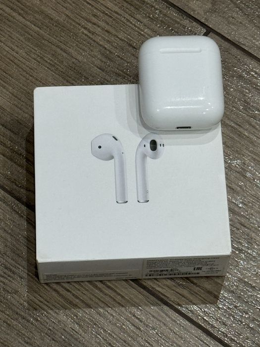 Наушники Apple Airpods