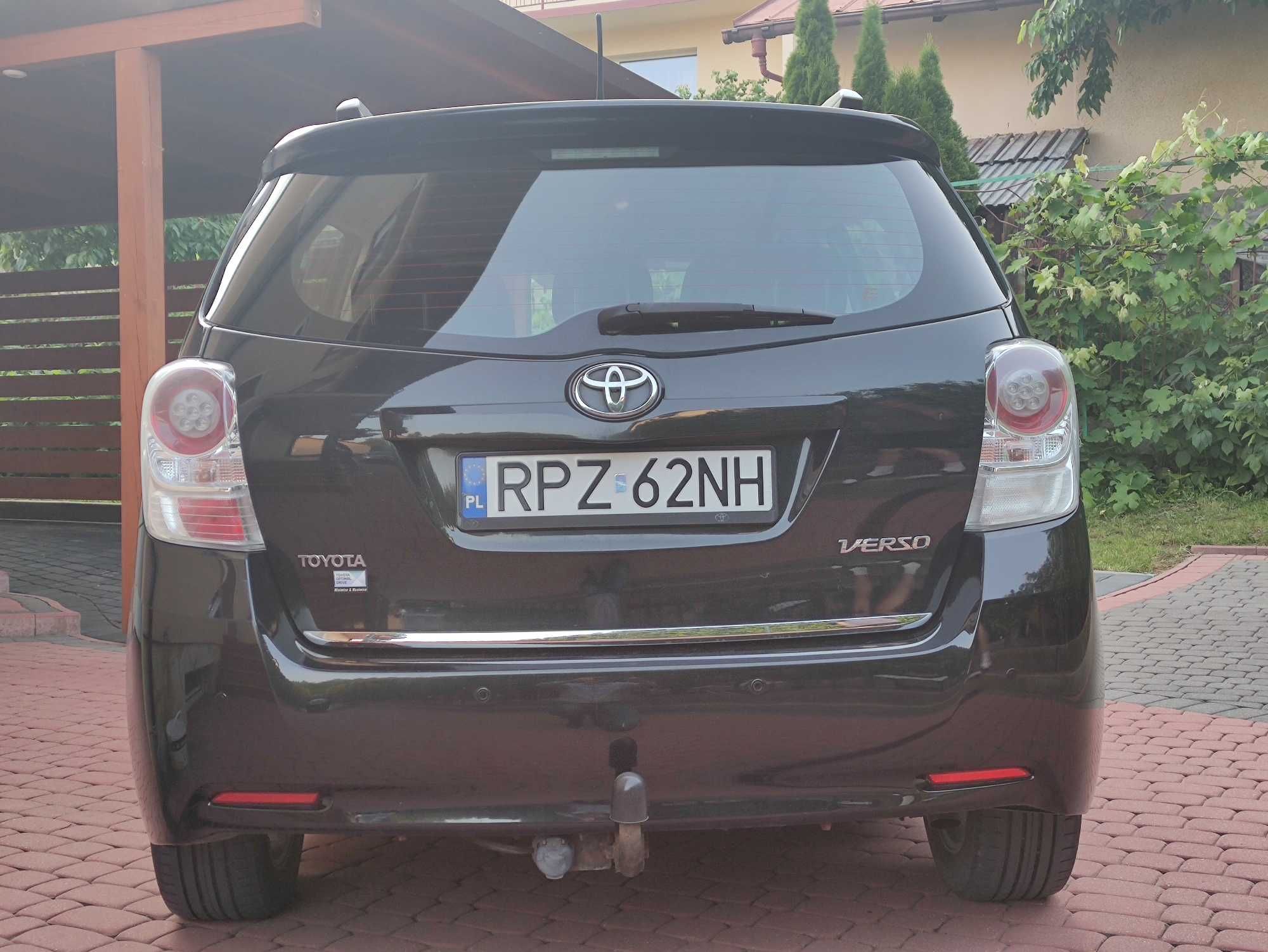 Toyota Verso 1,8 benzyna +LPG 147 KM 7 osobowy, tempomat,hak, rok 2009
