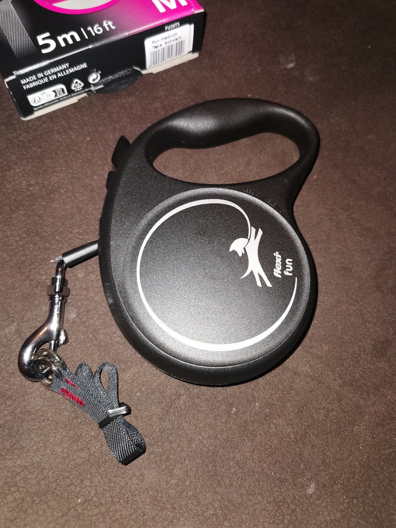 Smycz flexi czarna 25kg M
