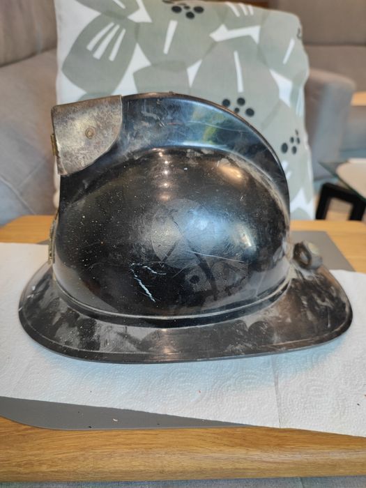 Hełm strażacki brytyjski