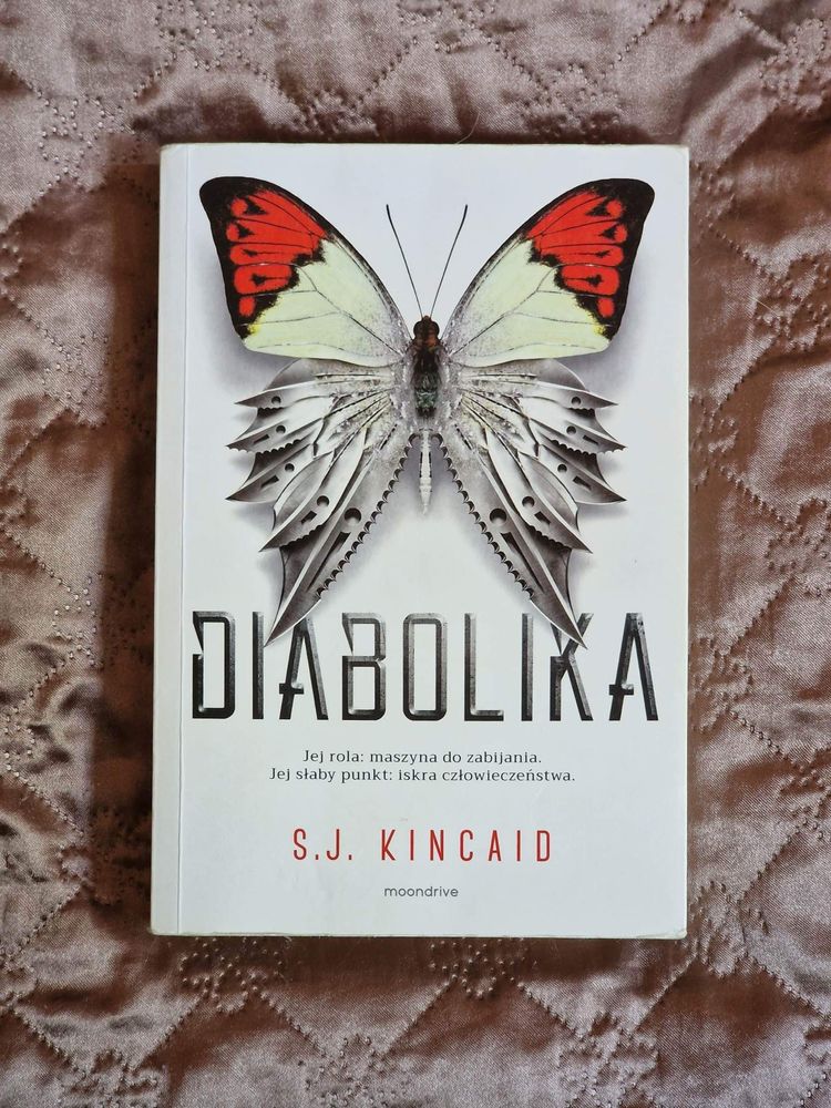 Diabolika- S. J. Kincaid