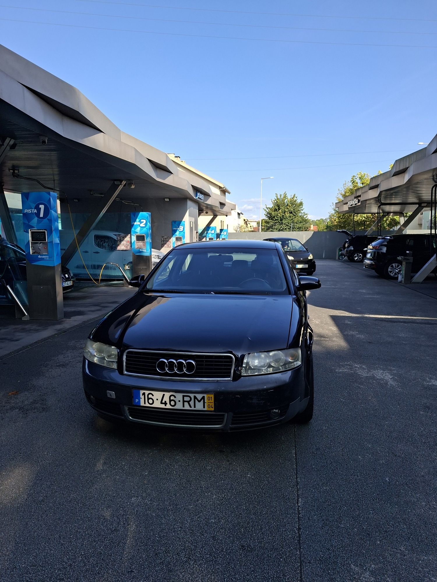 Audi A4 1.6 gasolina