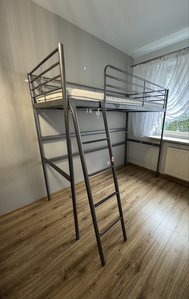 Metalowe lozko ikea z materacem