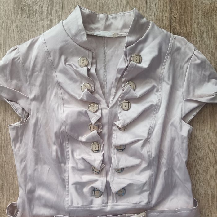 Paka ubrań damskich w rozmiarze 48