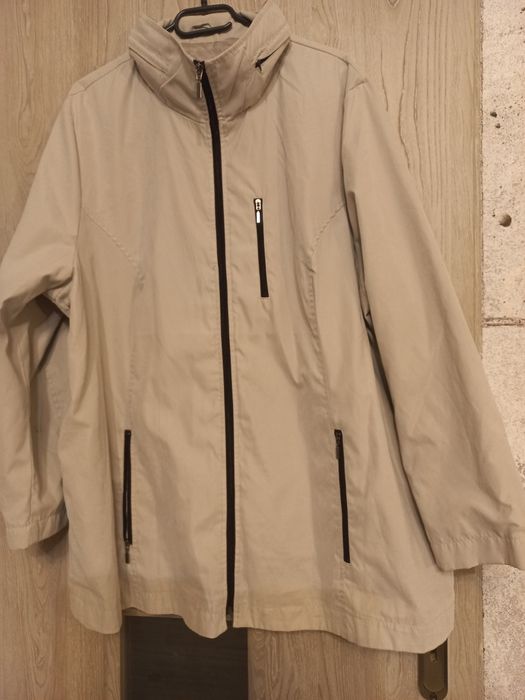 Kurtka ortalionową damska