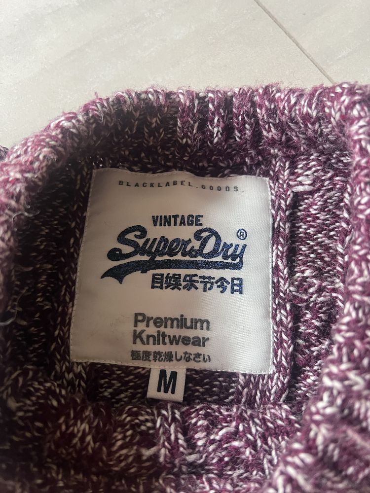 Sweter SuperDry M