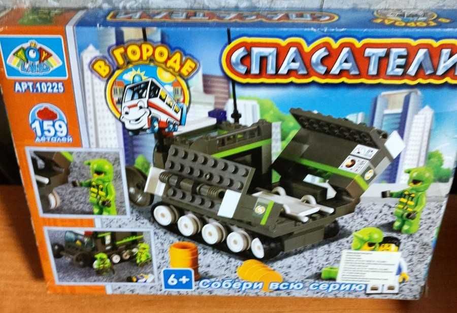 Продам конструктор Спасатели в городе