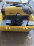 Niwelator stanley AL24