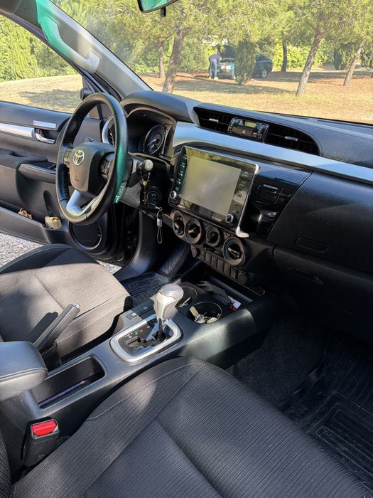Toyota Hilux 4X4