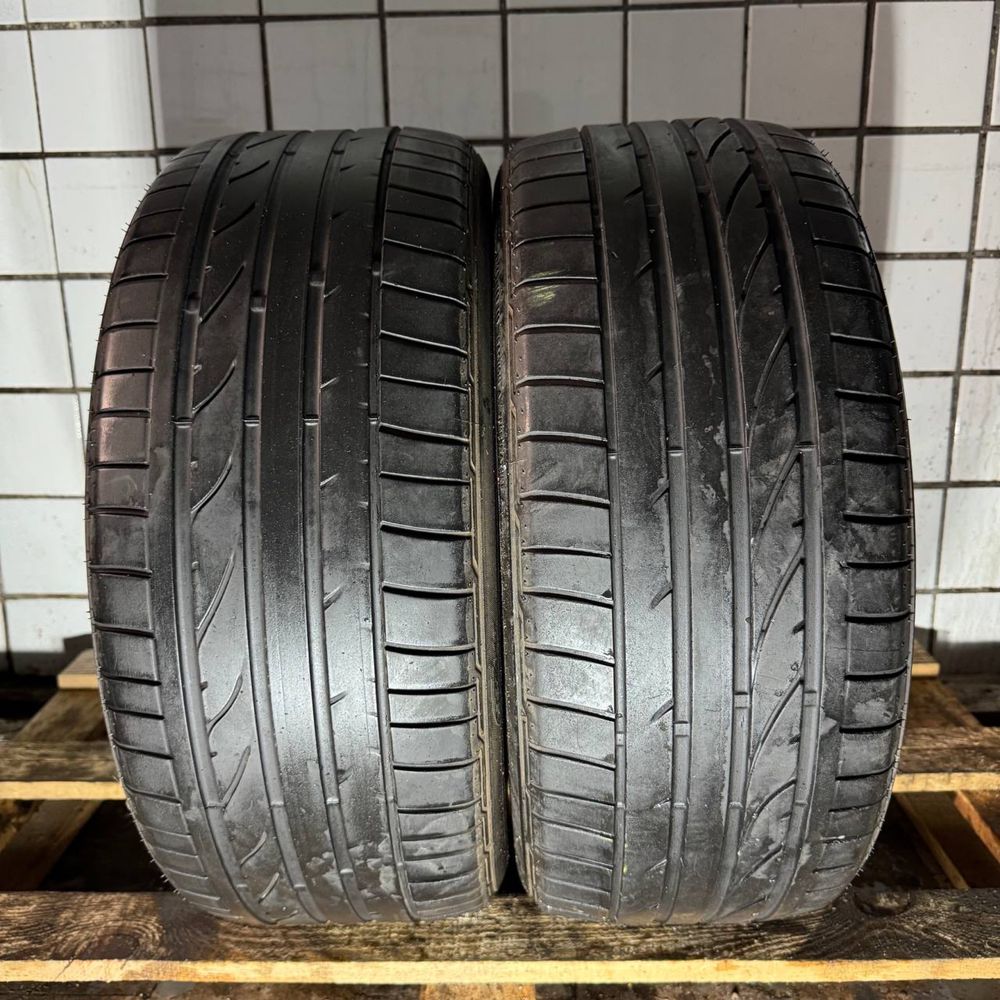 245/45.R18- пара Bridgestone