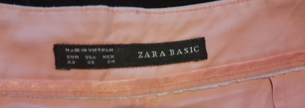 Calças sra zara xs