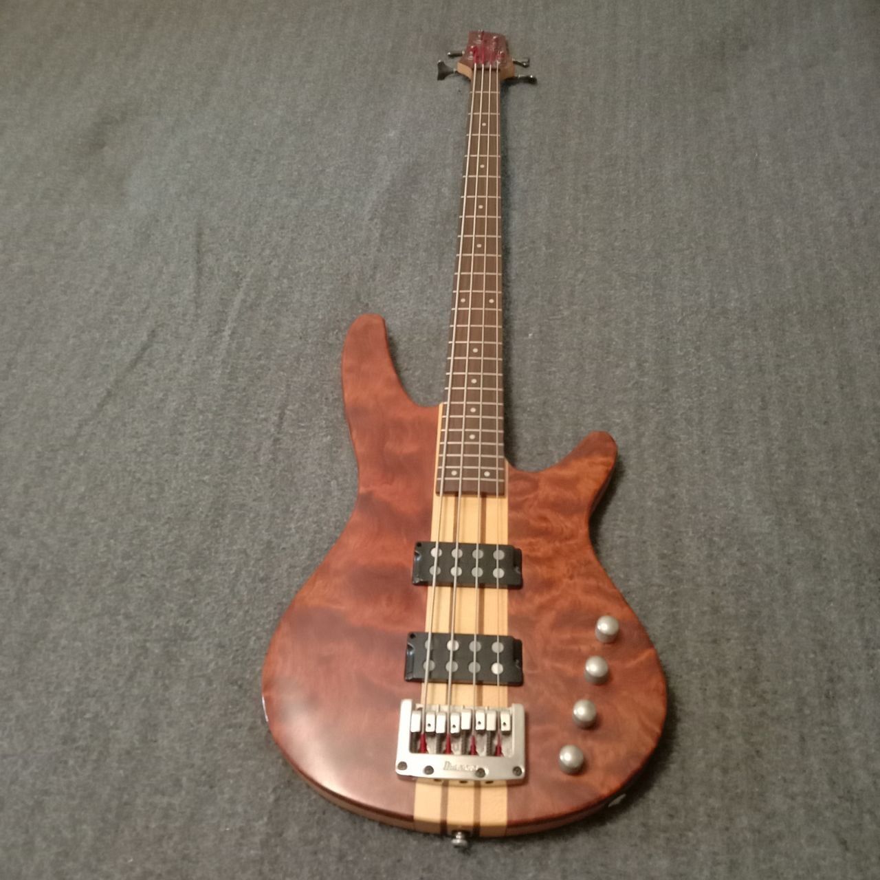 Бас-гітара Ibanez SRX 750