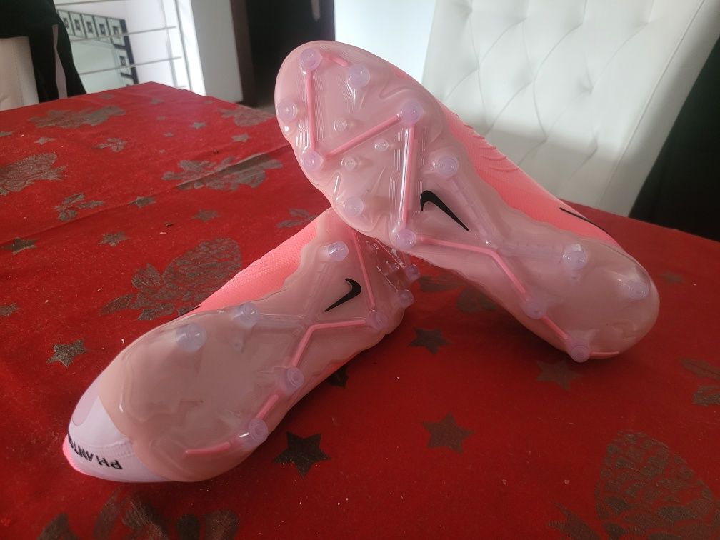 Nike Phantom-  Cor Rosa