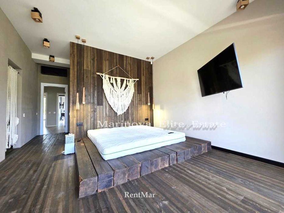 Новый стильный дом с бассейном ул Костанди Видео в ссылке