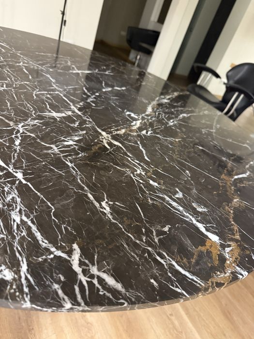 Vendo mesa jantar em pedra