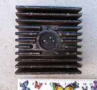 Алюминиевый радиатор для транзистора микросхемы, размер 90х90х25 мм
