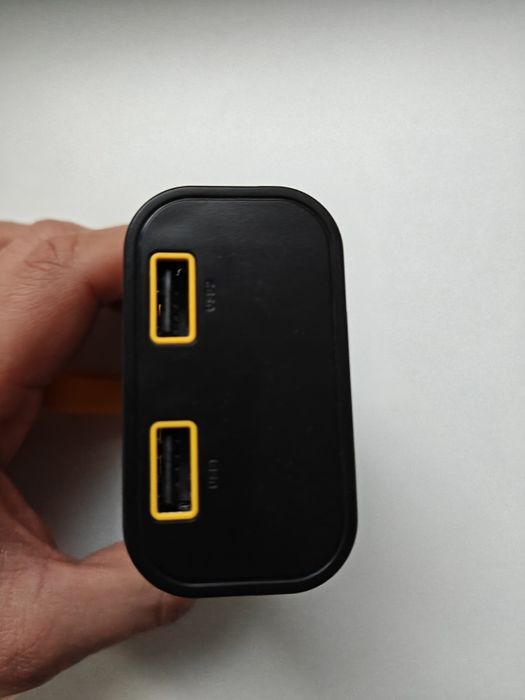 Павер банк 9600mah LG з ліхтариком