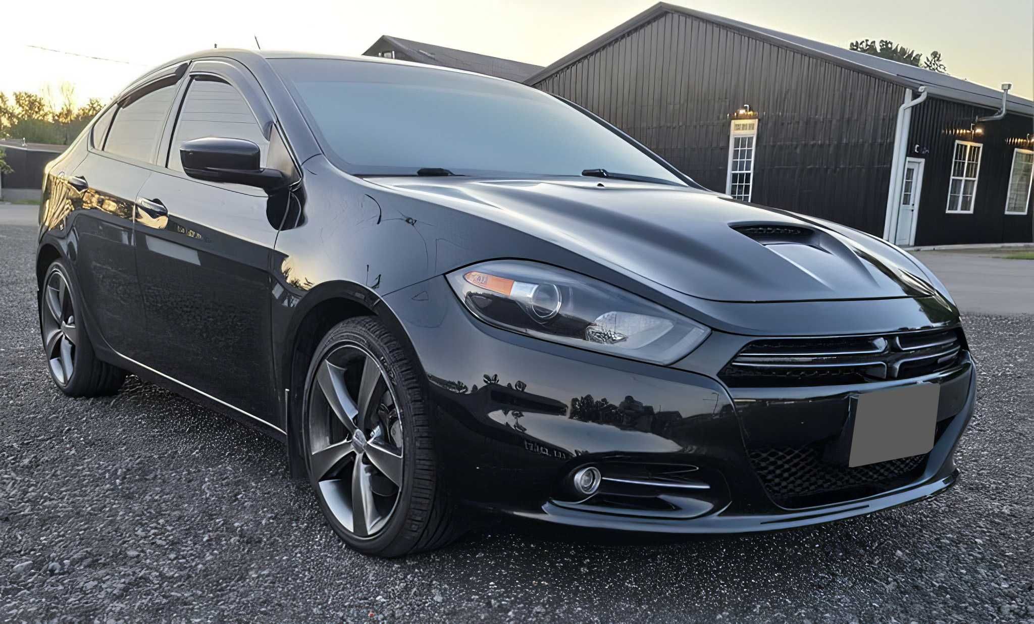 2016    Dodge Dart