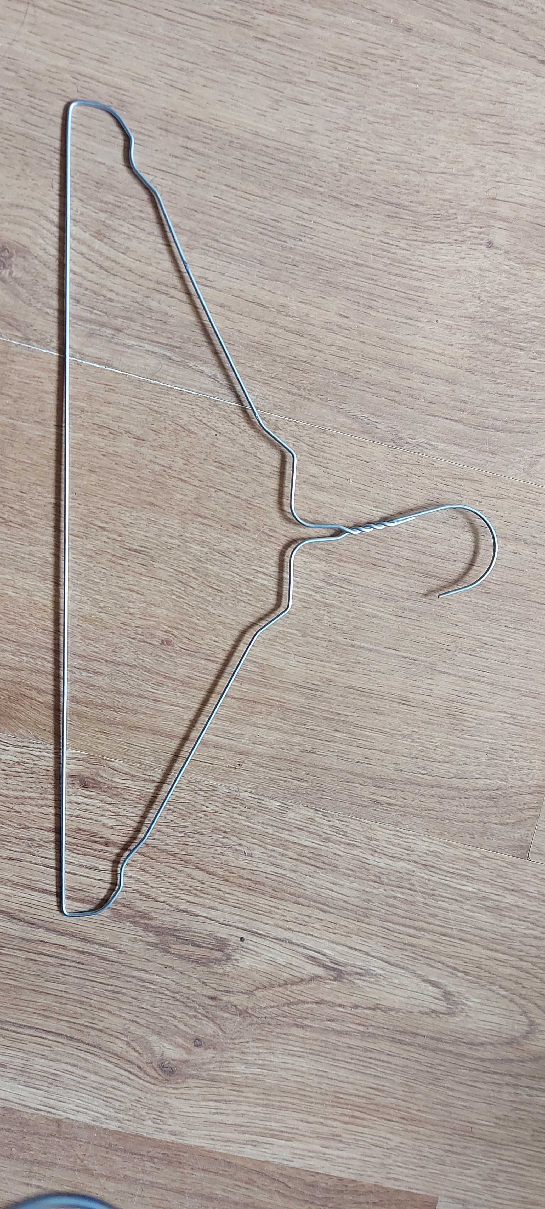 Cabides Metálicos - Novos