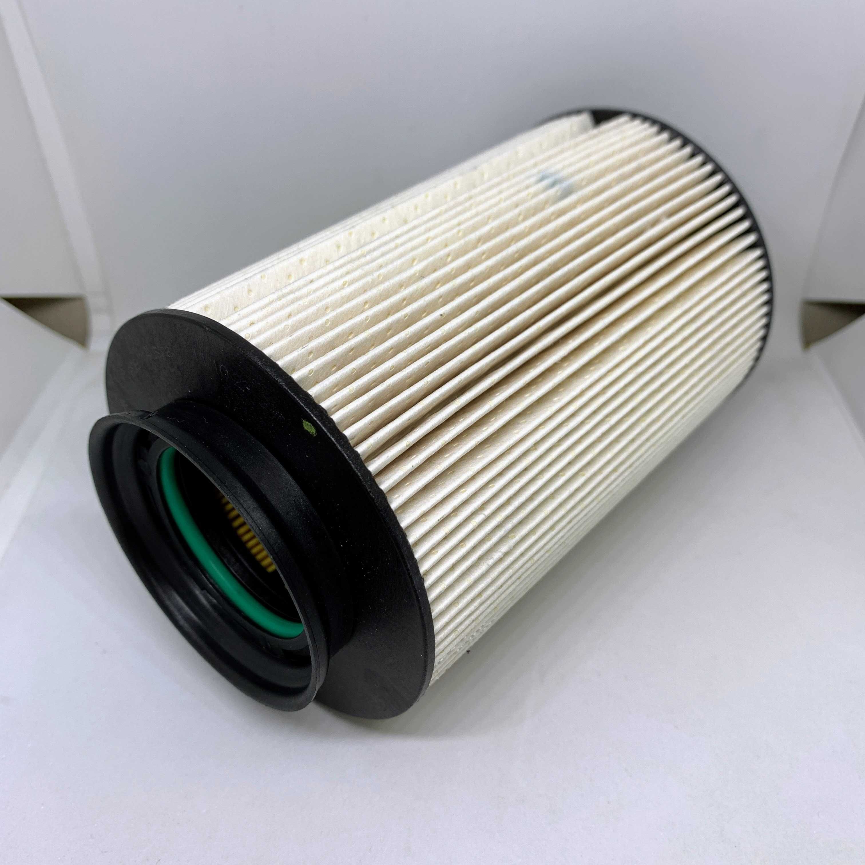 Паливний фільтр MAHLE / KNECHT KX178D