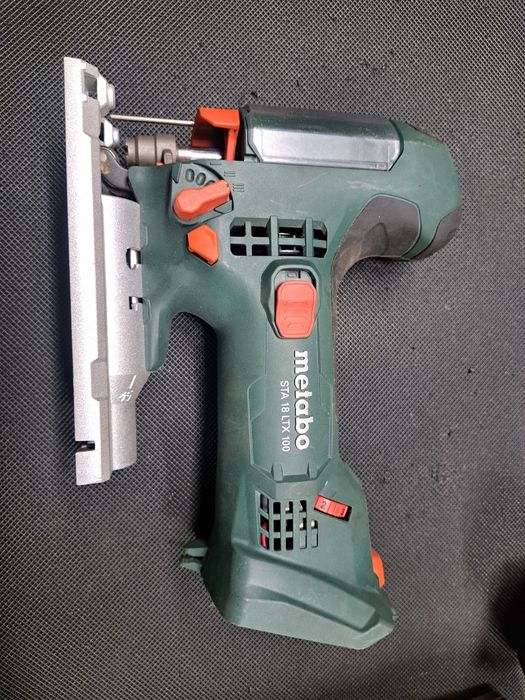 Wyrzynarka metabo STA 18LTX 100