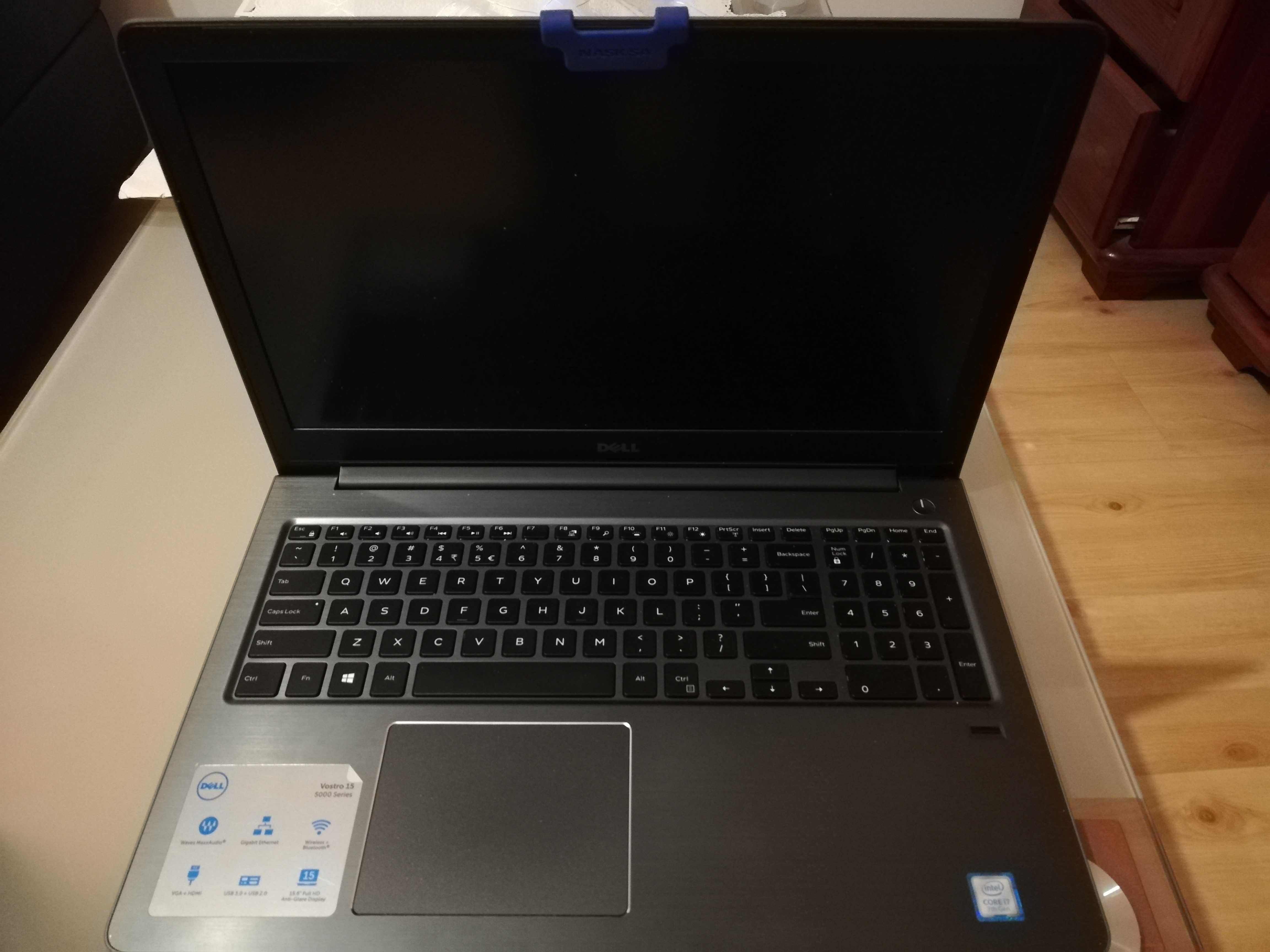 Dell Vostro 5568 i7-7500/8G/256+1000/10Pro 940MX FHD