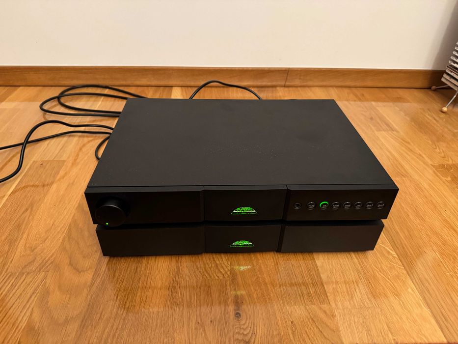 Naim Nait XS2 + Naim FlatCapXS