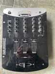 Numark DM3000X  mesa de mistura usada