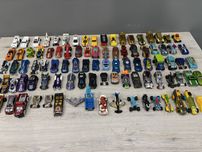 Auta Hotwheels na sztuki