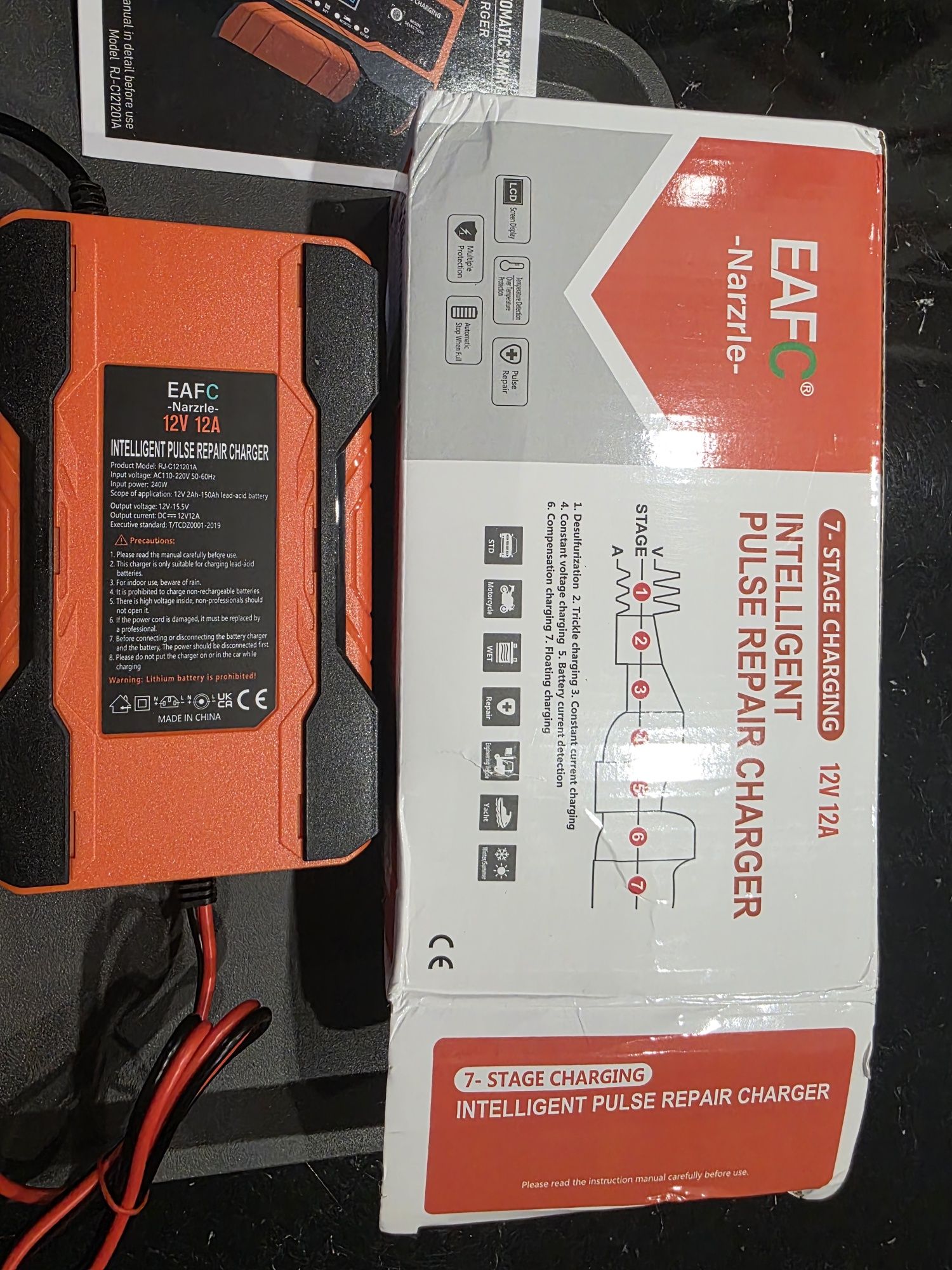 Prostownik mikroprocesorowy elektroniczny 12v 12a  z funkcją naprawy